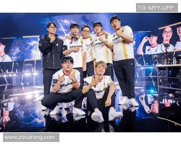 探索EDG战队的默契配合与战术布局揭秘英雄联盟的精彩瞬间实时数据